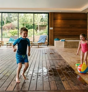 piscine fond mobile enfant